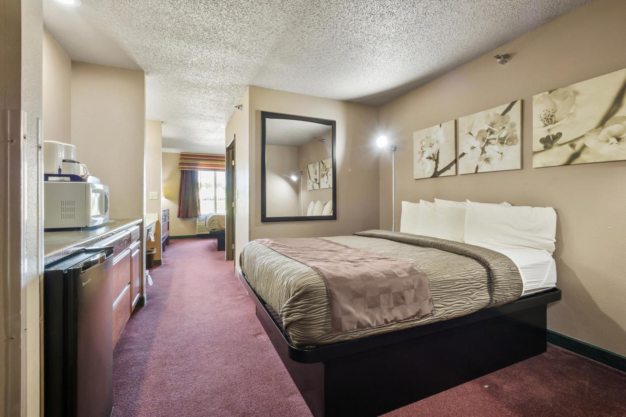 De Smet Super Deluxe Inn & Suites Δωμάτιο φωτογραφία