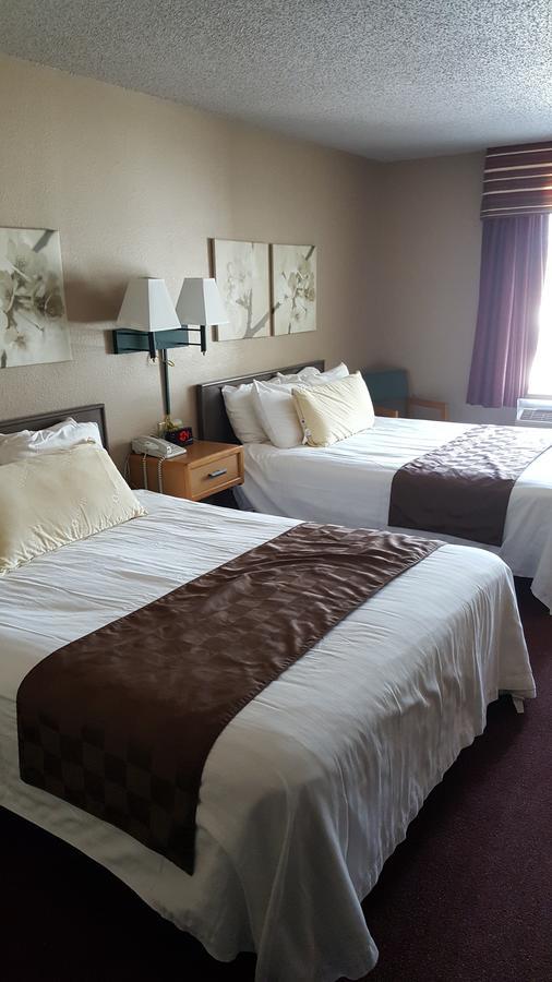De Smet Super Deluxe Inn & Suites Εξωτερικό φωτογραφία
