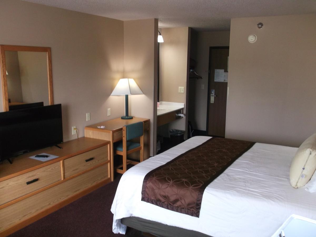 De Smet Super Deluxe Inn & Suites Εξωτερικό φωτογραφία