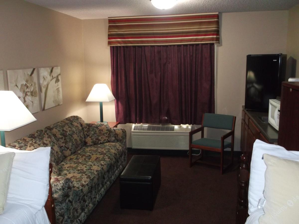 De Smet Super Deluxe Inn & Suites Εξωτερικό φωτογραφία