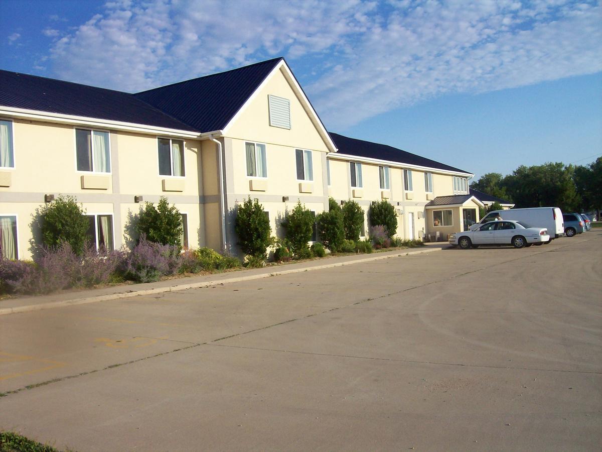 De Smet Super Deluxe Inn & Suites Εξωτερικό φωτογραφία